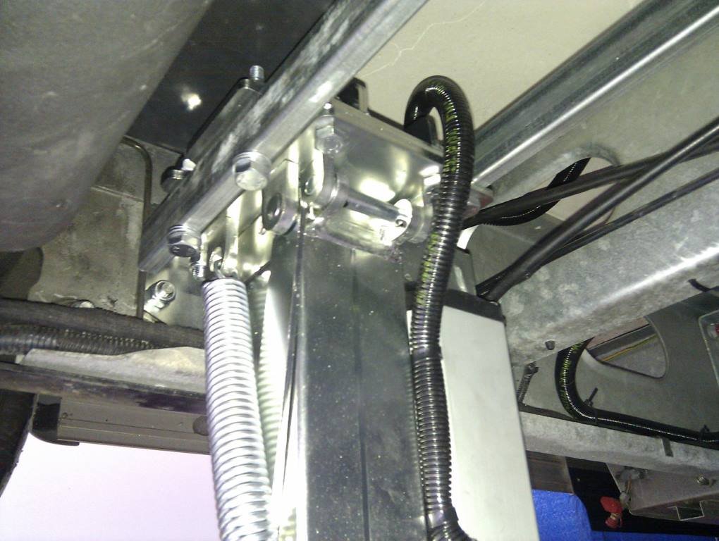 X250-ALKO-special-TESA-installatievoorbeeld-2