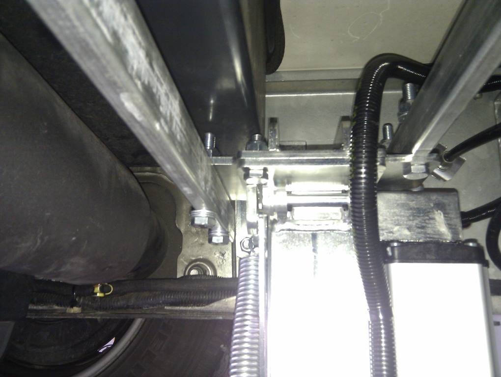 X250-ALKO-special-TESA-installatievoorbeeld-3